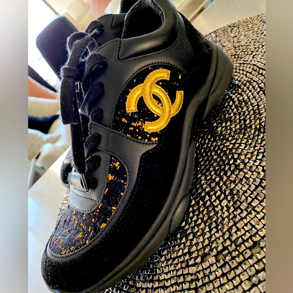 Authentic Chanel Sneakers super stylish worn twice